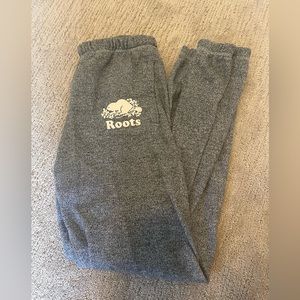 Roots sweatpants